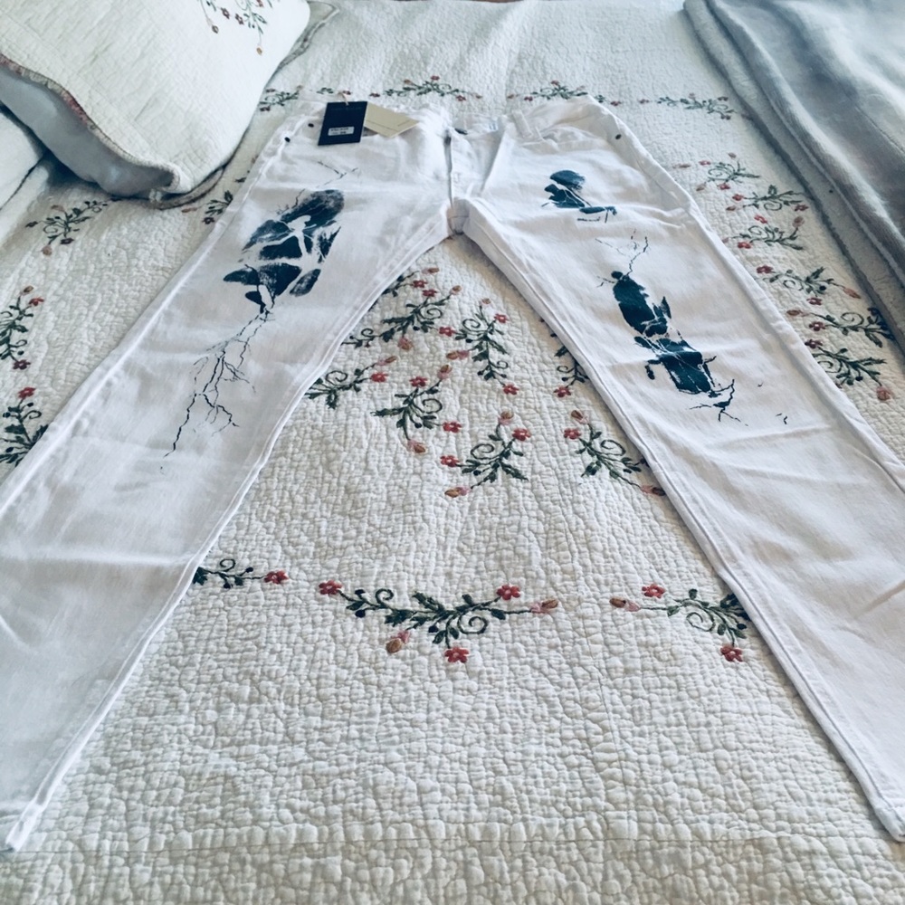 Mens Conversation starters❤️UNIQUE JEANS